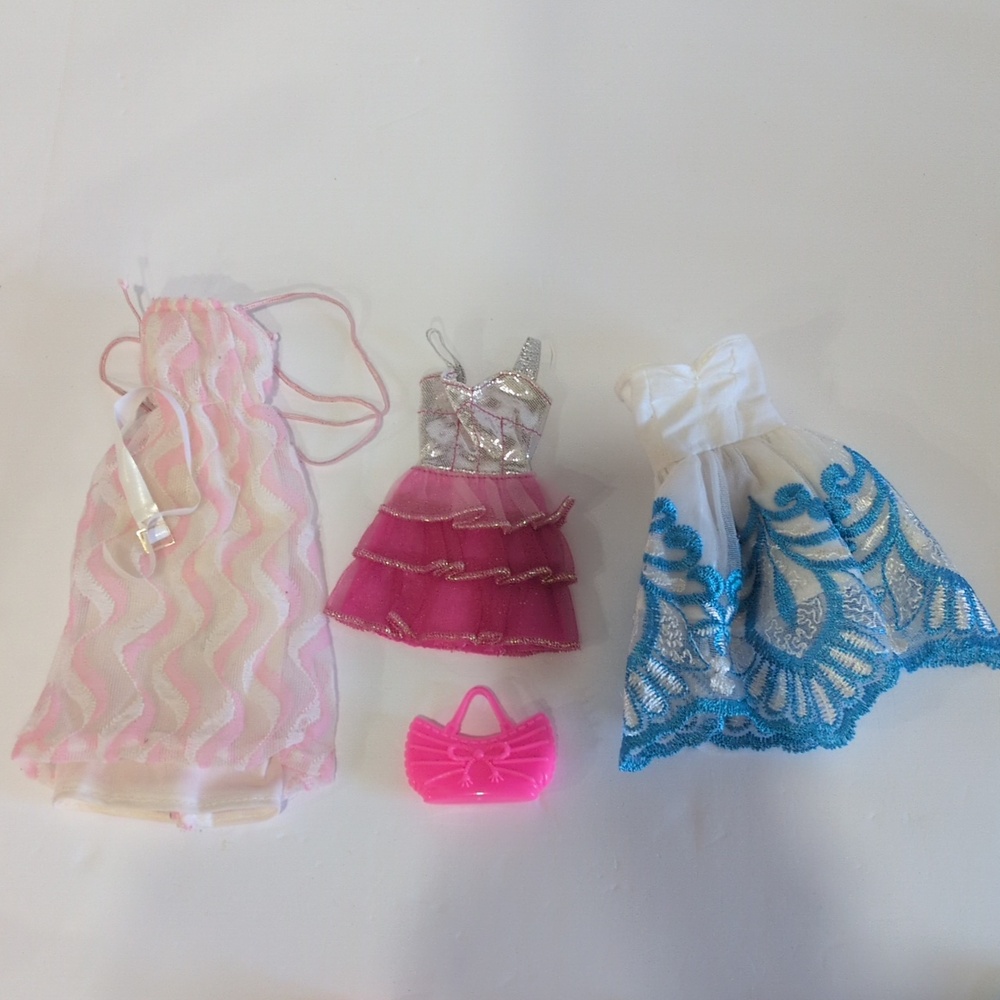 1966 Barbie With Impressive Wardrobe And Accessories - Picture 8 of 12